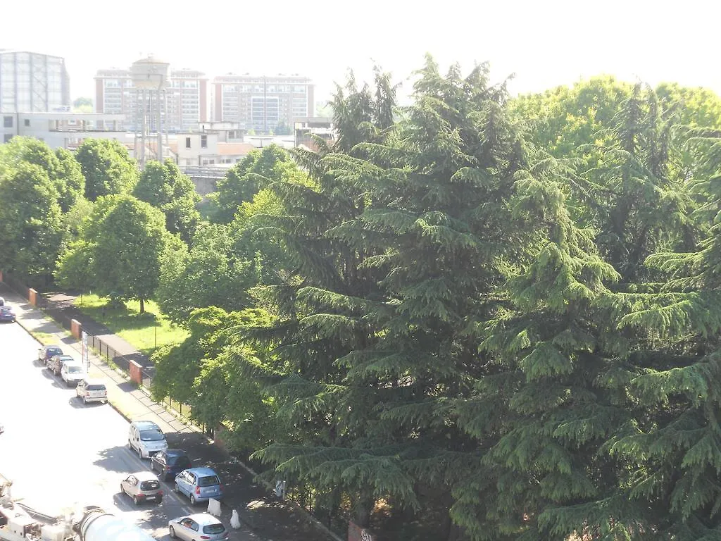 ** Hotel apartamentowy Residence Puccini Sesto San Giovanni Włochy