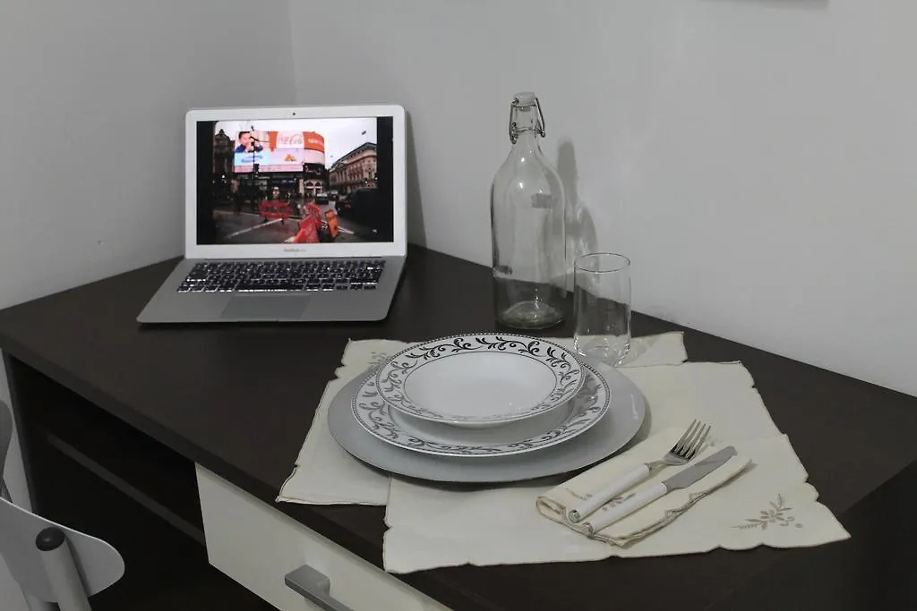 Residence Puccini Sesto San Giovanni 2*,  Italia